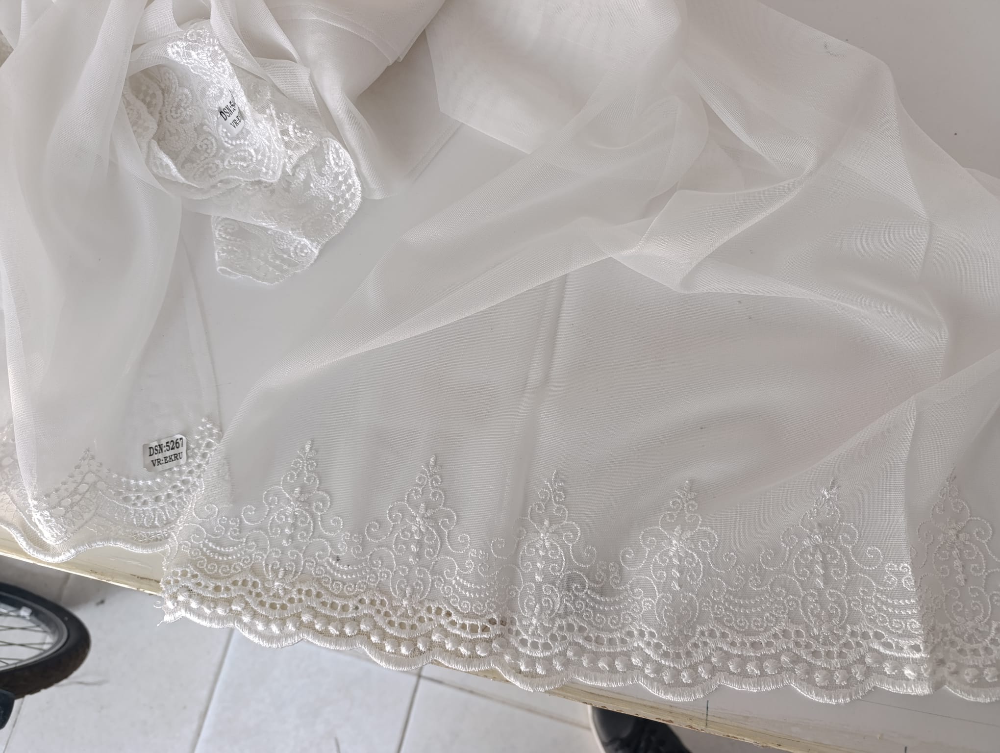 Tül perde dokuma kumaş detay yakın plan